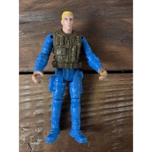 G.I Joe 4" Action Figure Lanard Plastic Soldier Toy (Pre-Owned)
